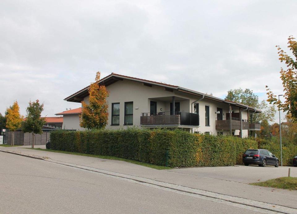 Thumbnail-2-Zimmer-Wohnung inkl. Einbauküche, Balkon und 2 Stellplätzen