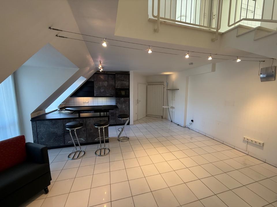 Thumbnail-Maisonette-Dachgeschosswohnung mit Balkon in der Innenstadt