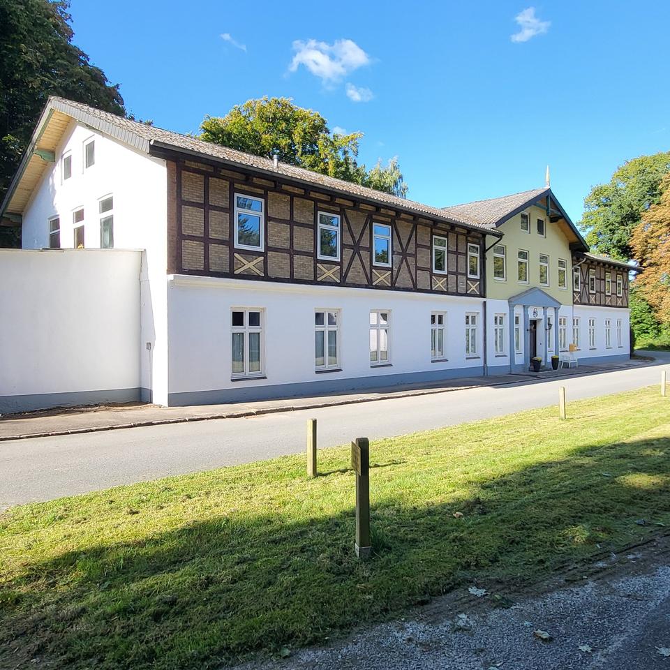 Thumbnail-Nähe Gr. Plöner See*980 m² Wfl.*Fachwerk-Anwesen*Sackgassenlage