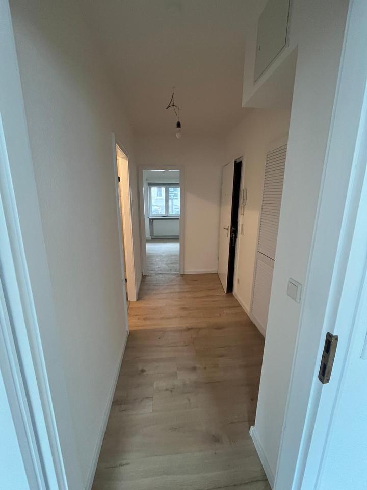 Thumbnail-1-Zimmer-Erdgeschosswohnung in Essen-Rüttenscheid