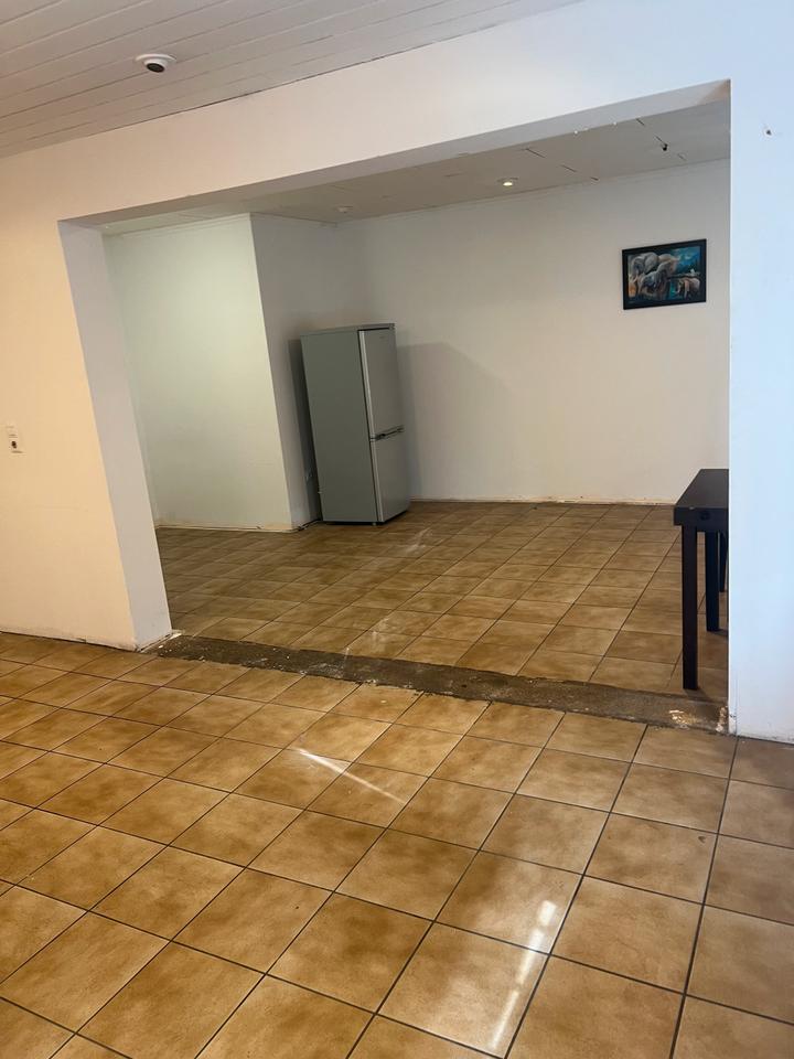 Thumbnail-Büro Lagerraum zu vermieten