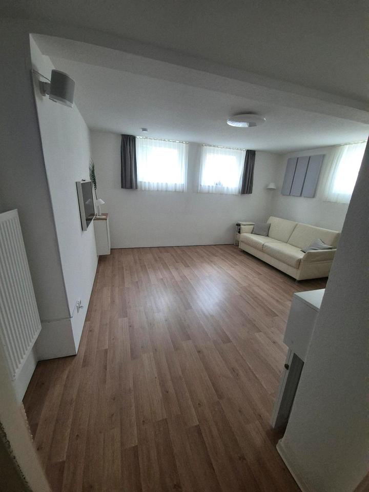 Thumbnail-Miete 1-Zimmer Wohnung Souterrain UG Nachmieter