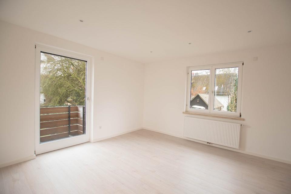 Thumbnail-3.Zimmer Wohnung , 81 qm „neu renoviert“ in Sulzbach Rosenberg