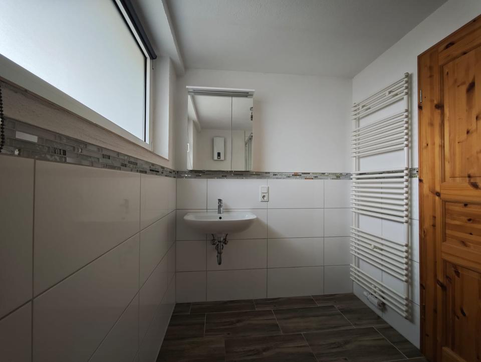 Thumbnail-Ruhige, renovierte 4ZKB Etagenwohnung in Mettlach