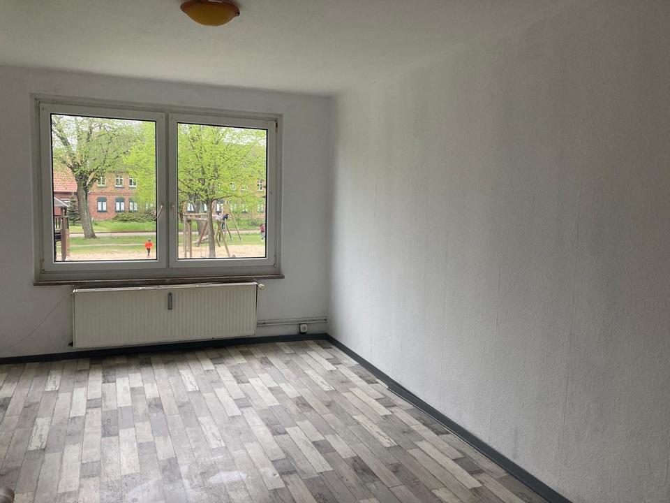 Thumbnail-4 Zimmer Wohnung in Erdgeschoss