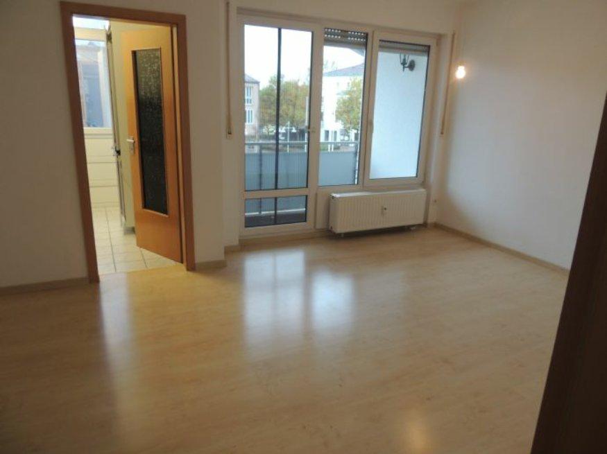 Thumbnail-Helle 1 Zimmer Wohnung mit Südbalkon im Zentrum von Garching