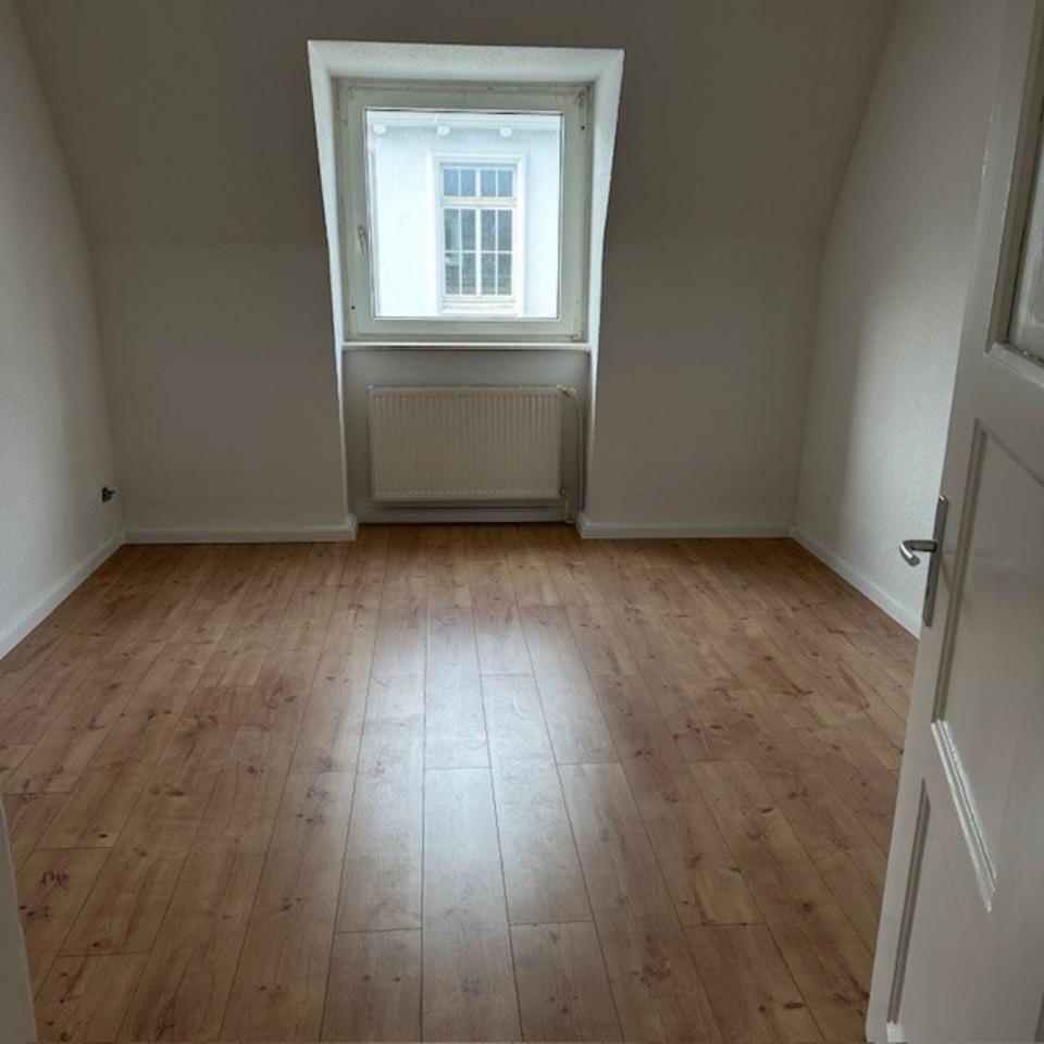 Thumbnail-Renovierte 3 Zimmerwohnung