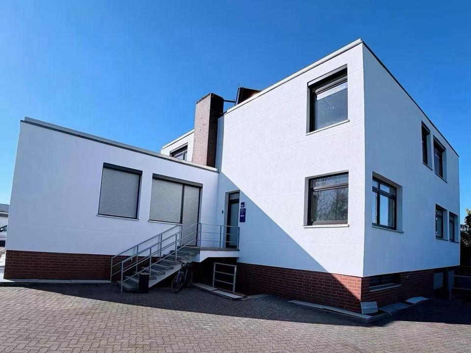 Thumbnail-Gewerbefläche 294m2 mit Büro, Lager&Hof ideal für E1 Commerce,