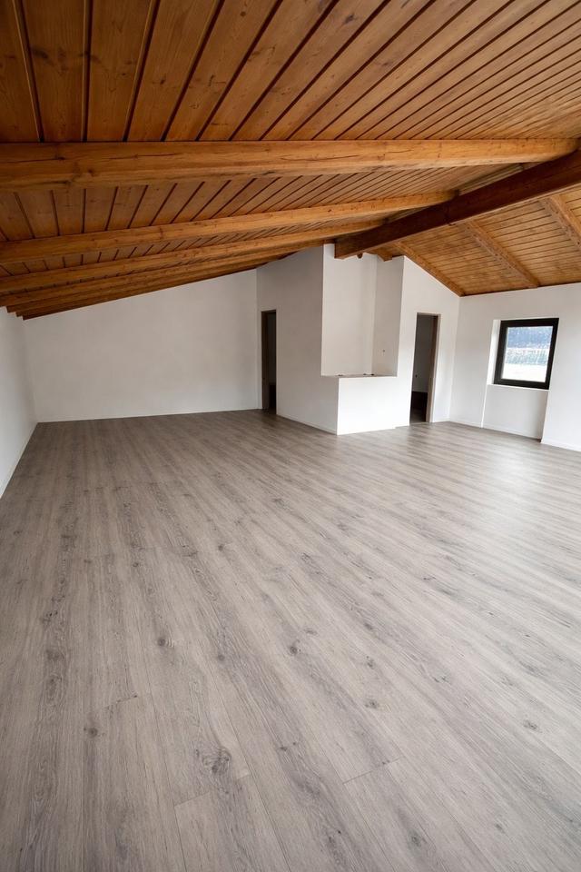 Thumbnail-Moderne 1-Zimmer-Dachgeschosswohnung