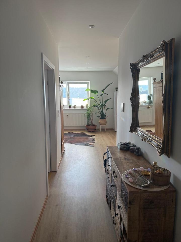 Thumbnail-Ruhige Dachgeschosswohnung im Grünen – Natur pur & stadtnah