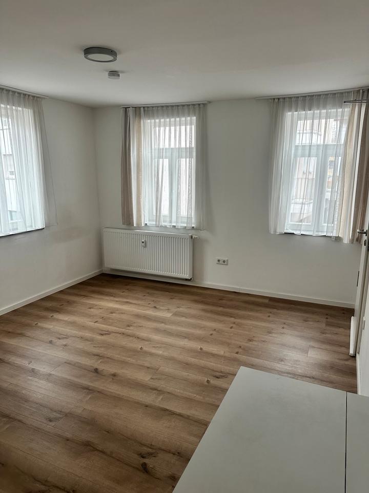 Thumbnail-Möbliertes WG-Zimmer ab 01.01.2026