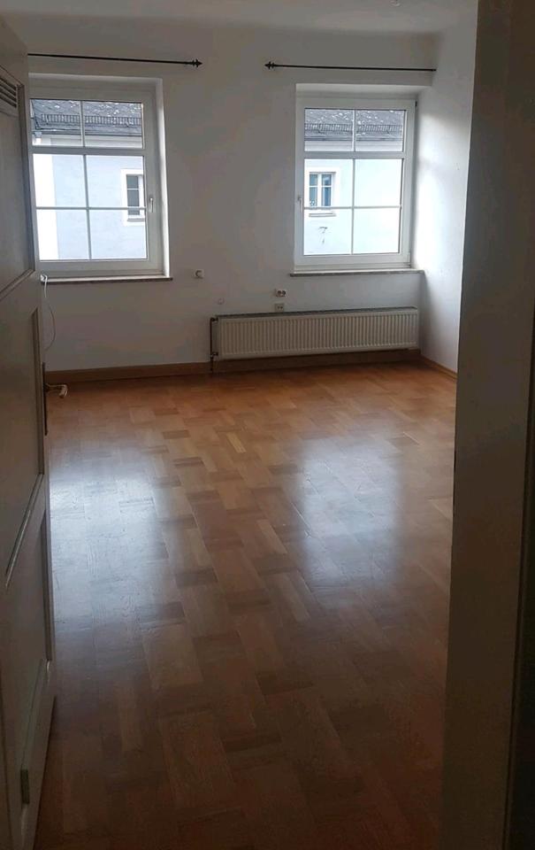 Thumbnail-3 ZIMMER WOHNUNG WALDSASSEN AB AUGUST FREI