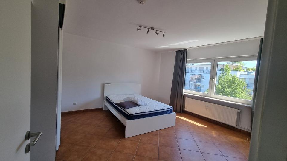 Thumbnail-v. Privat: ETW zu verkaufen Frankf.- Niederrad, 70 qm, 3 Zimmer