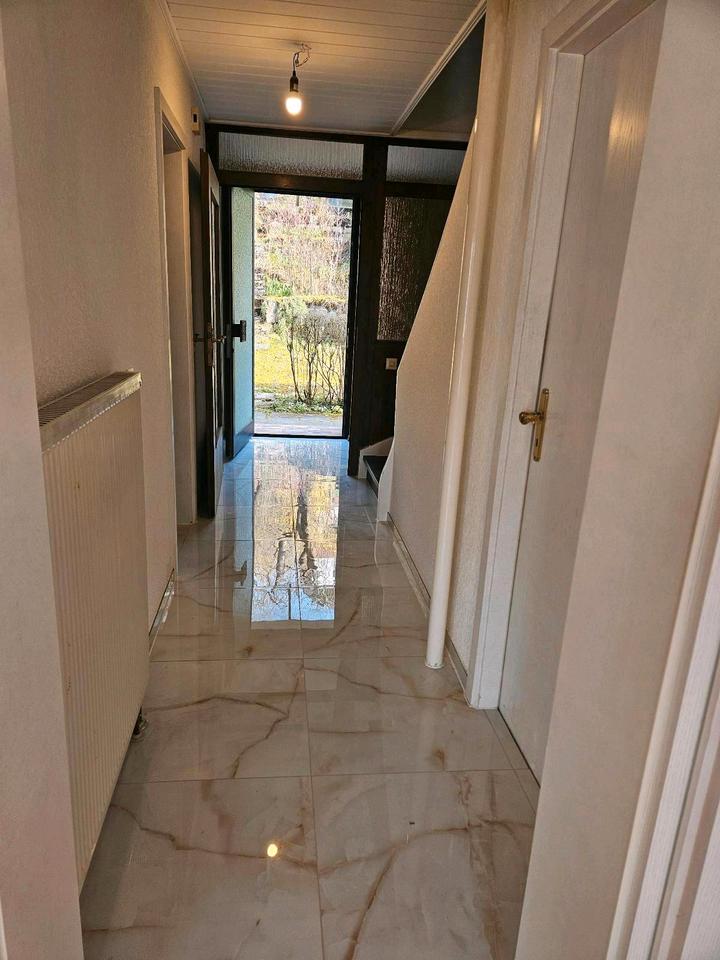 Thumbnail-komplett renoviertes Haus zu vermieten