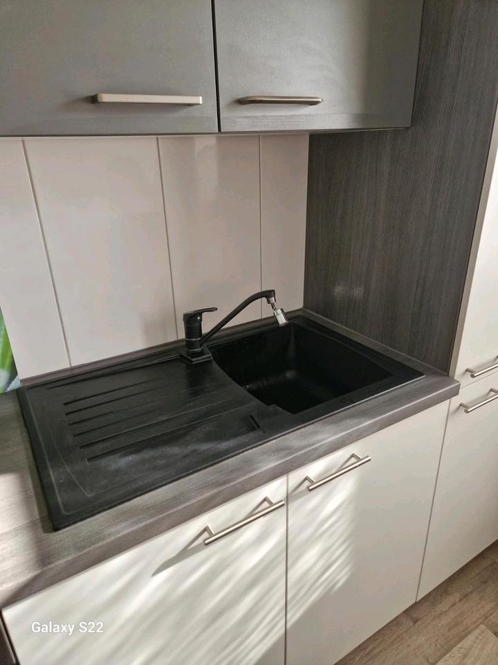 Thumbnail-3-Raum-Wohnung 1. OG ohne Balkon in Dessau Kühnau voll möbeliert