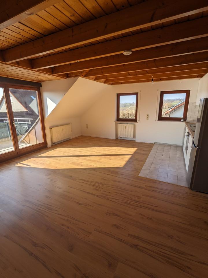 Thumbnail-3 Zimmer Wohnung 67 m² gute ruhige Lage Küche Garage Keller