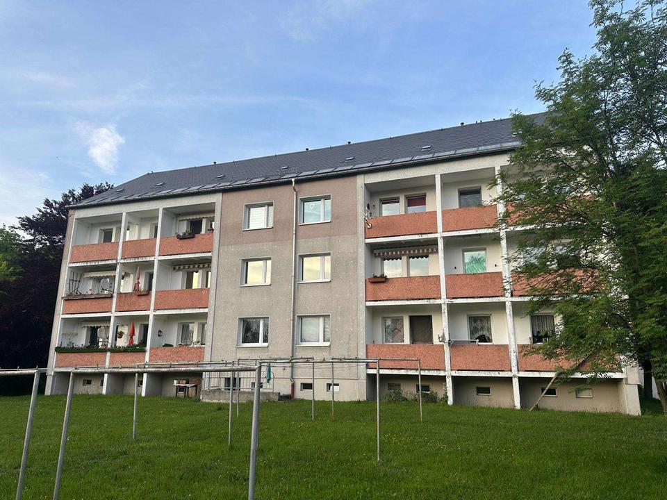 Thumbnail-moderne 2-Raum-Wohnung mit Balkon und herrlichem Ausblick in ruhigem Haus