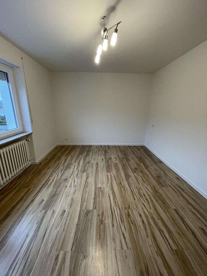 Thumbnail-Renovierte 2-Zimmer-Wohnung (ca. 69 m²) im EG in Meßstetten – ideal für SinglesPaare
