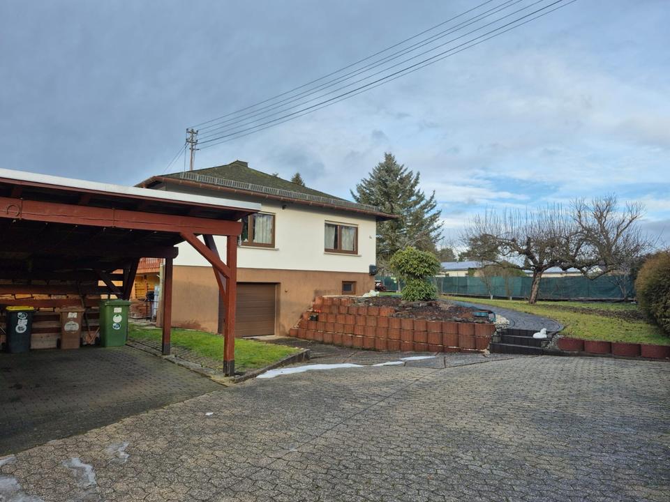 Thumbnail-Ein- bis Zwei Familienhaus in Meudt