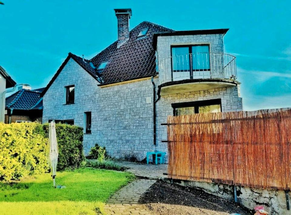 Thumbnail-Einfamilienhaus in Bad Meinberg zu verkaufen.