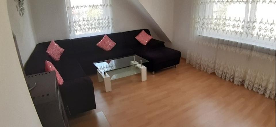 Thumbnail-Helle, möblierte großzügige Dachgeschosswohnung in Marktredwitz provisionsfrei zu vermieten.