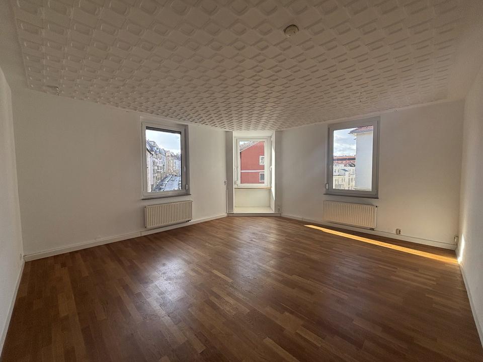 Thumbnail-3-Zimmer-Wohnung mit Loggia in Stuttgart-West