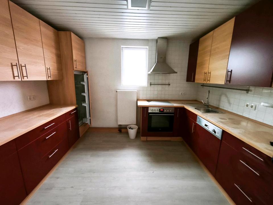 Thumbnail-4 - 5 Zimmer Wohnung - 1950€ GAS STROM INTERNET ALL INCLUSIVE