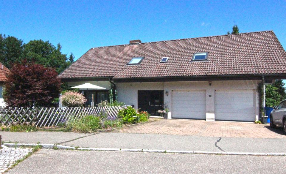 Thumbnail-Praktische 1-Zimmer-Dachgeschosswohnung mit Balkon – funktional und ruhig gelegen