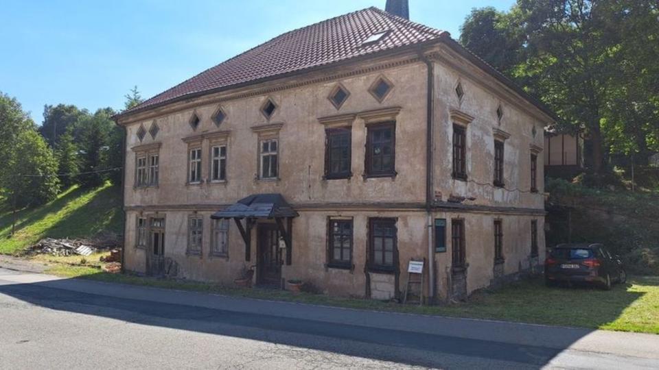 Thumbnail-Kleinschmalkalden Mehrfamilienhaus