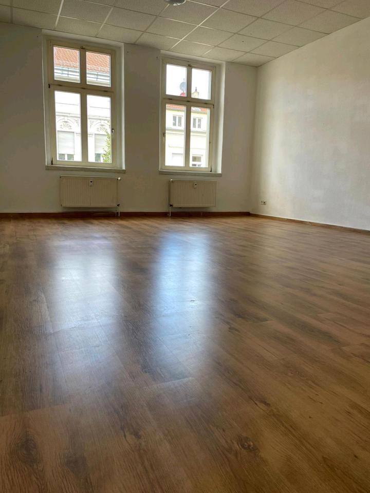 Thumbnail-Große Einraumwohnung