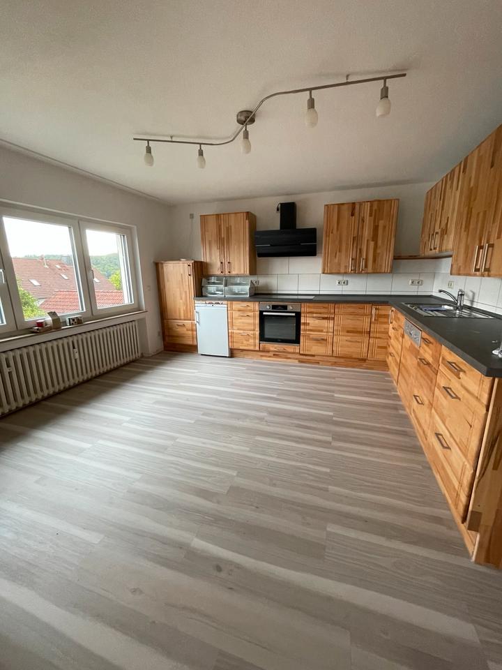 Thumbnail-3 Zimmer-Wohnung (+Küche+Bad) Asslar zu vermieten