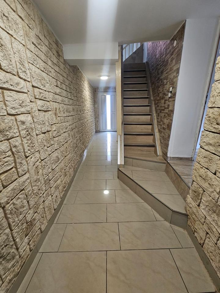 Thumbnail-Haus Zu Verkaufen in Weisenheim am Sand