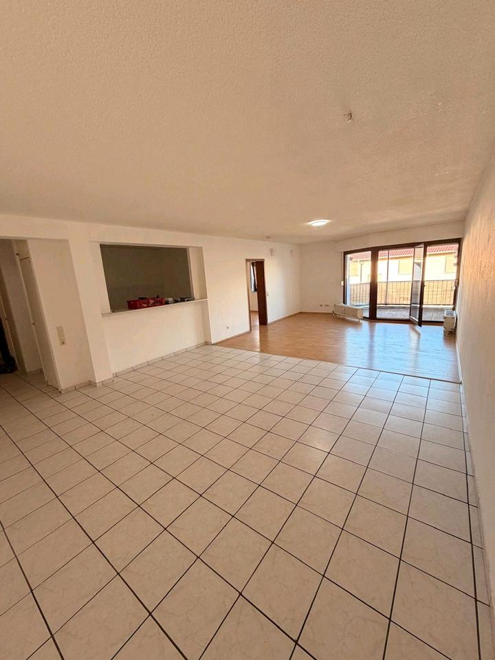 Thumbnail-Großzügige und helle 2-Zimmer-Wohnung in Bürstadt