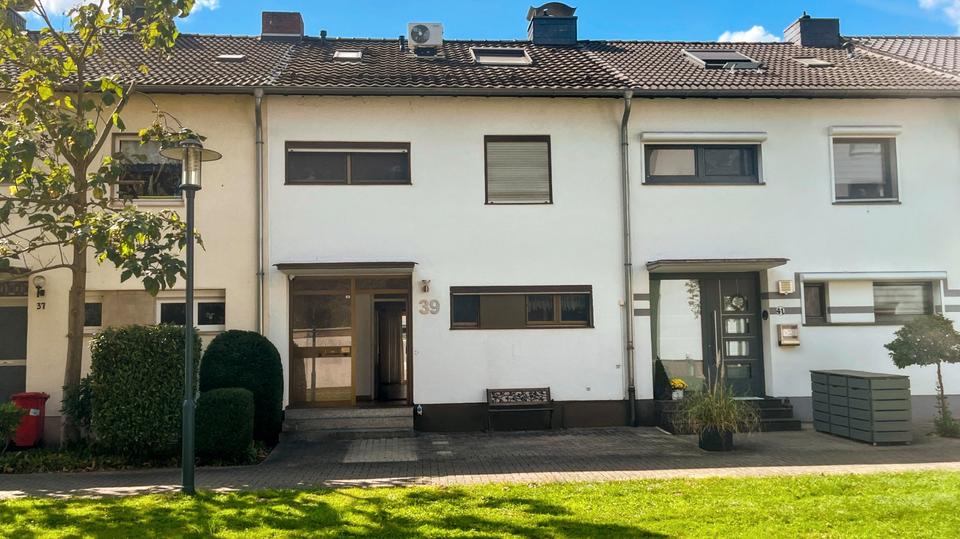 Thumbnail-Einfamilien-Reihenmittelhaus Krefeld Gartenstadt provisionsfrei