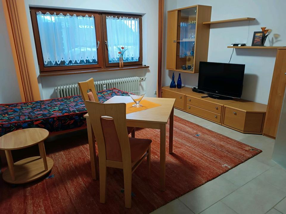 Thumbnail-Helle Einzimmerwohnung - nur für Wochenendpendler