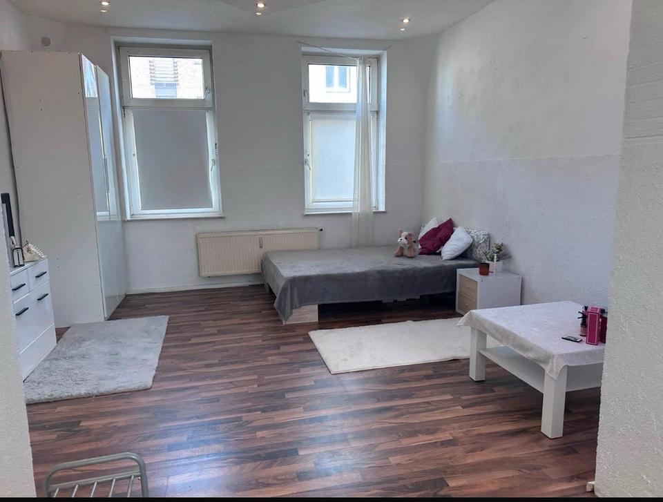 Thumbnail-Attraktives MFH in MG-Odenkirchen