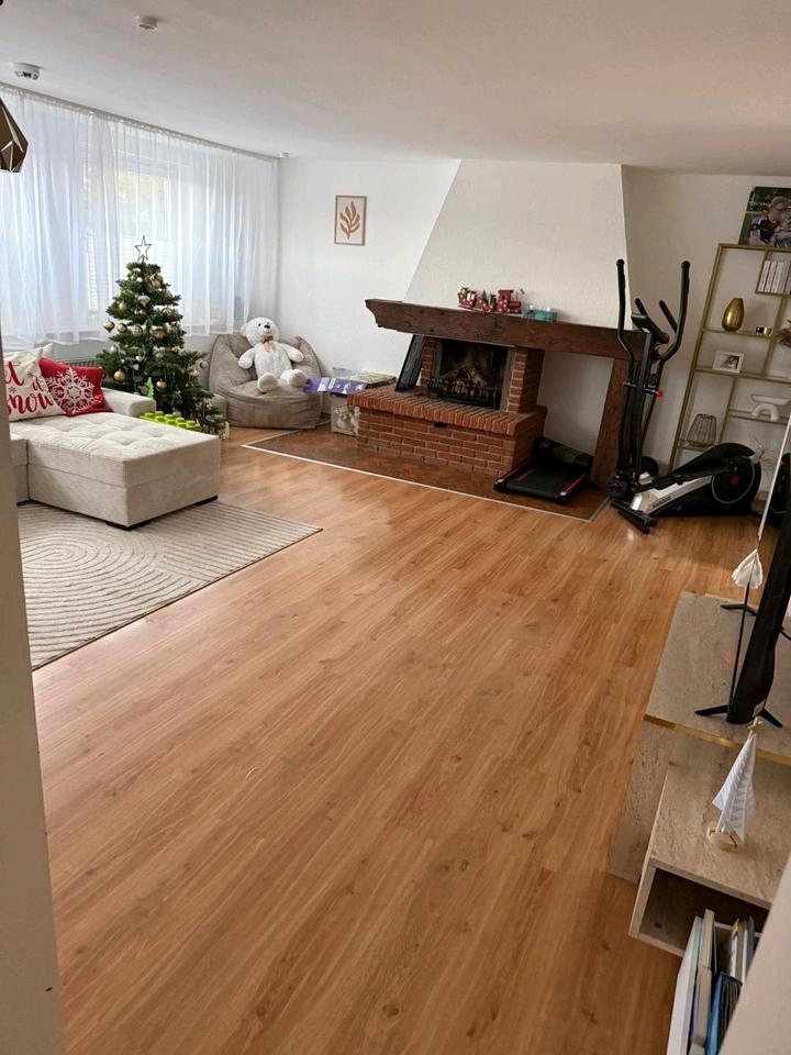 Thumbnail-Schöne 5-Zimmer Dachgeschosswohnung in Uslar