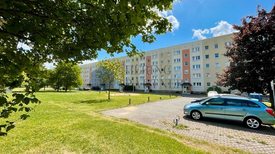 Thumbnail-3- Zimmer- Etagenwohnung im 3. OG mit Balkon!