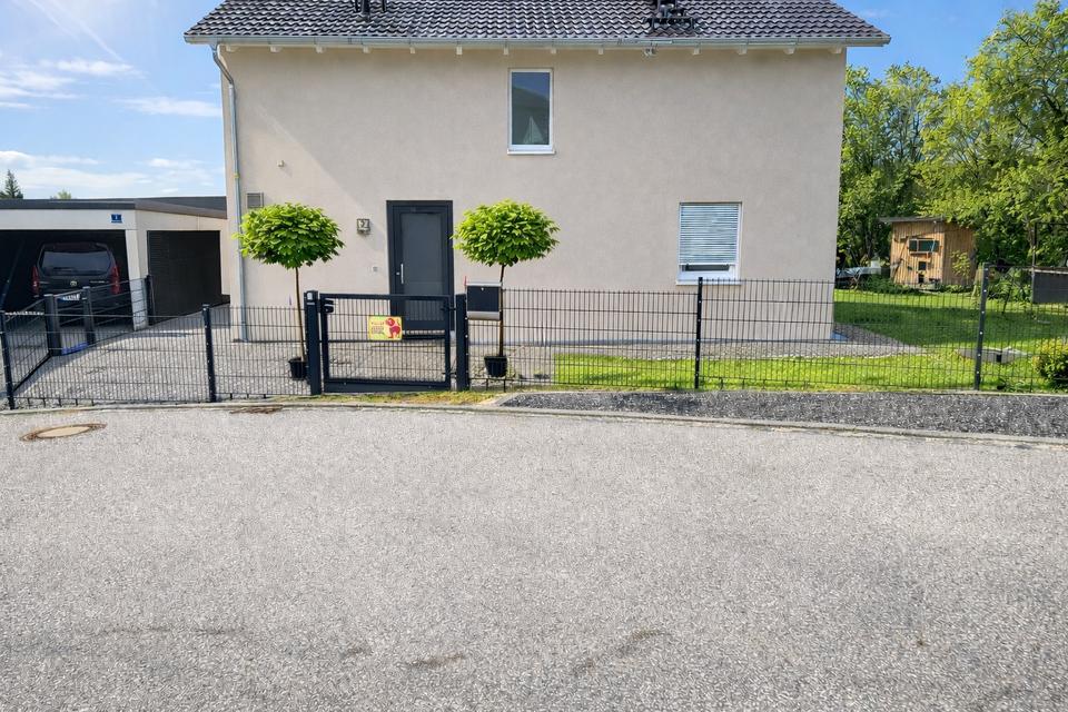 Thumbnail-Einfamilienhaus mit Doppelgarage