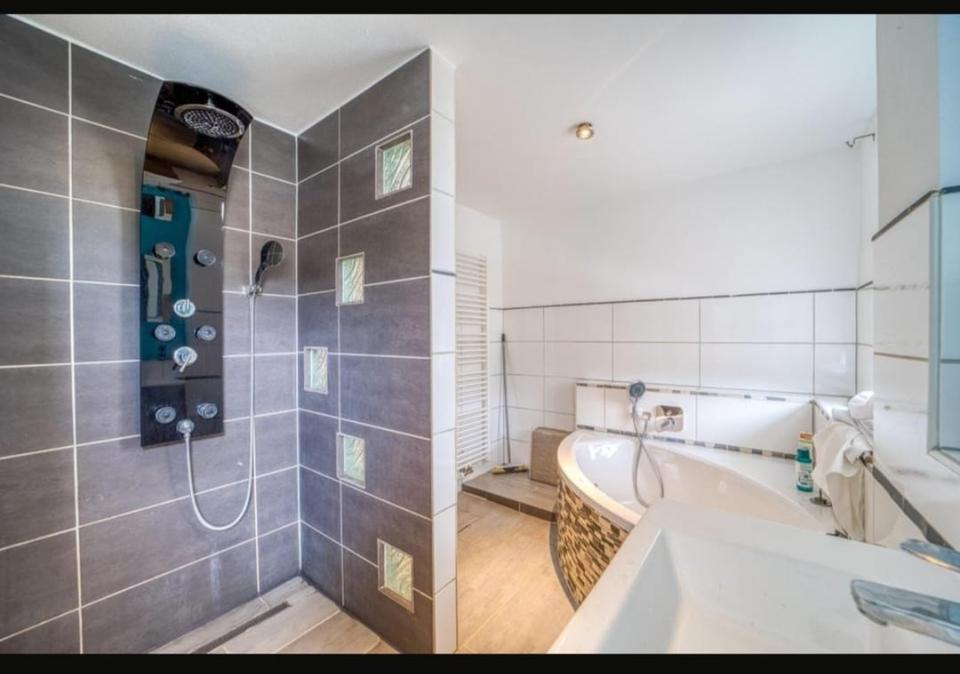 Thumbnail-Zweifamilienhaus