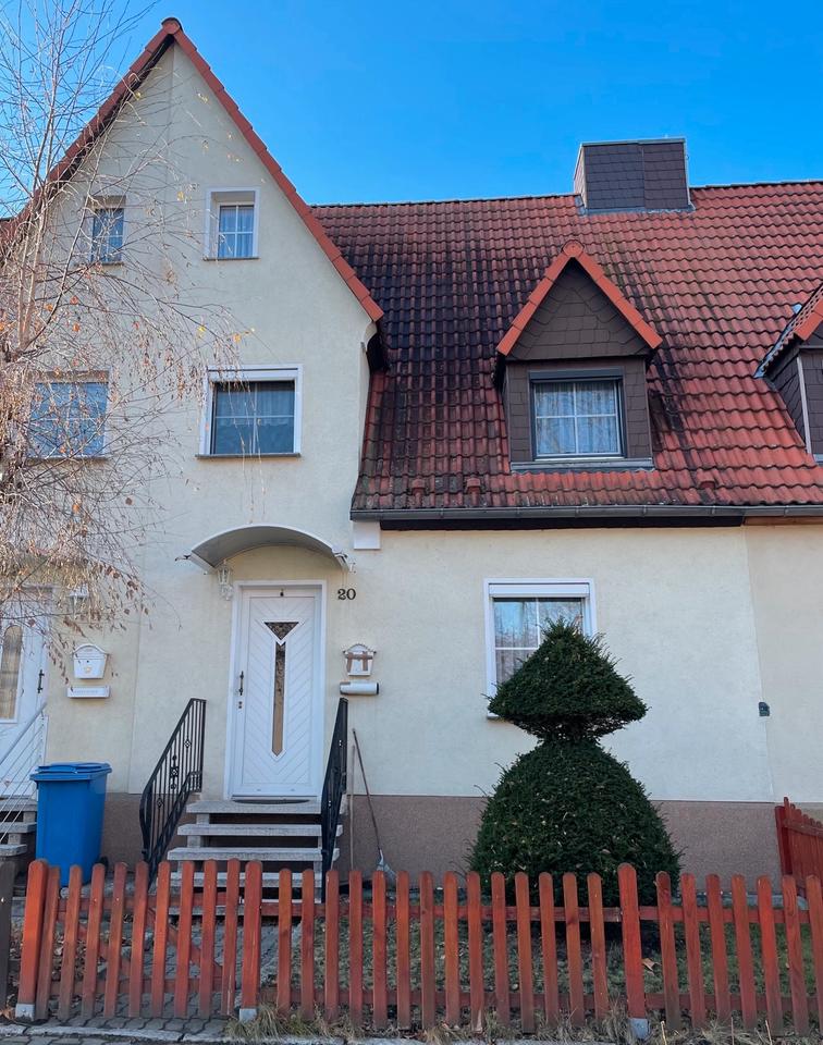 Thumbnail-Reihenmittelhaus in Leuna mit Sauna und Wintergarten von Privat