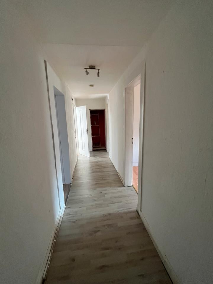 Thumbnail-Helle Wohnung 85 m², exklusive Badezimmer super geschnitten