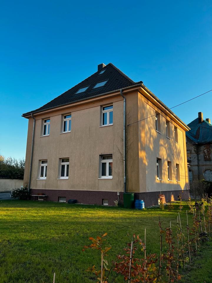 Thumbnail-3-Raum Wohnung mit Wintergarten in Zscherndorf zu vermieten