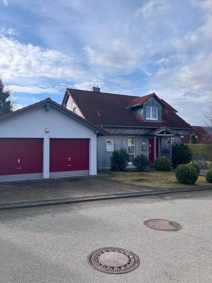 Thumbnail-Einfamilienhaus am Ortsrand