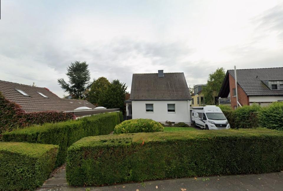 Thumbnail-Gepflegtes Einfamilienhaus in sehr guter Lage von Köln Sürth