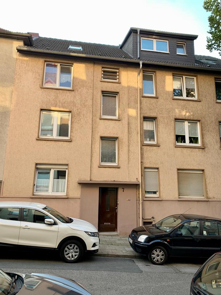 Thumbnail-Essen Frohnhausen: 2,5-Zimmer Dachgeschoss Braunschweiger Str. 7