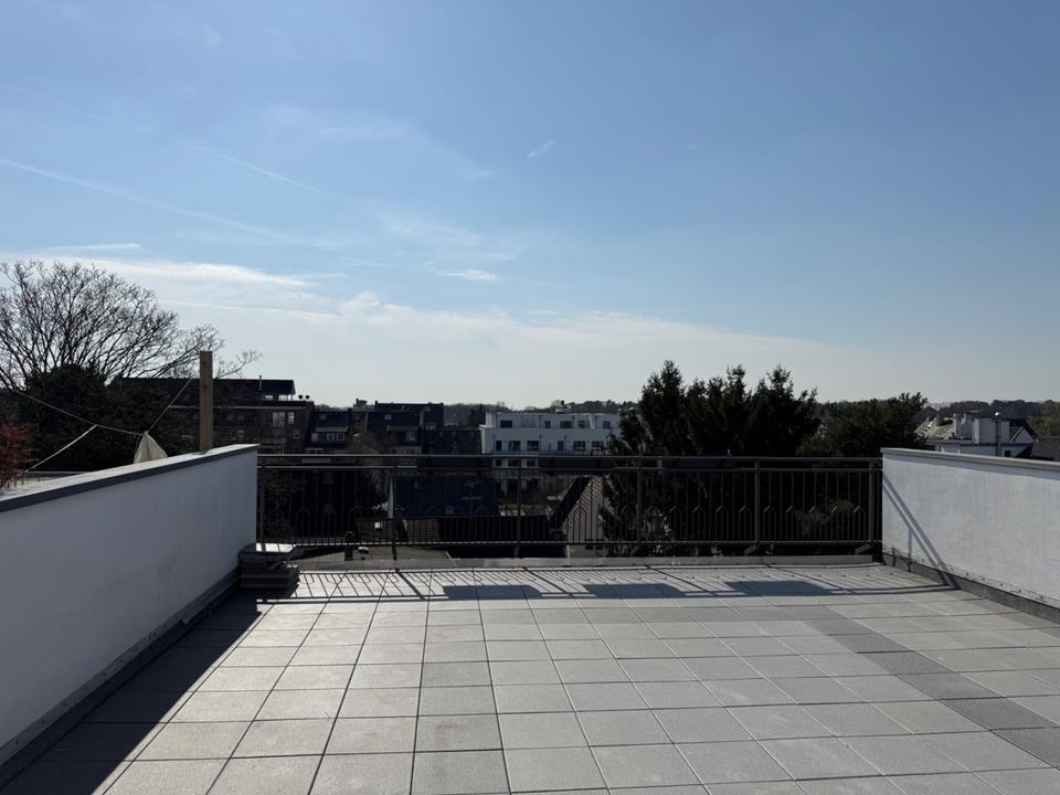 Thumbnail-Dachgeschosswohnung mit 62 m² Dachterrasse in Solingen-Ohligs