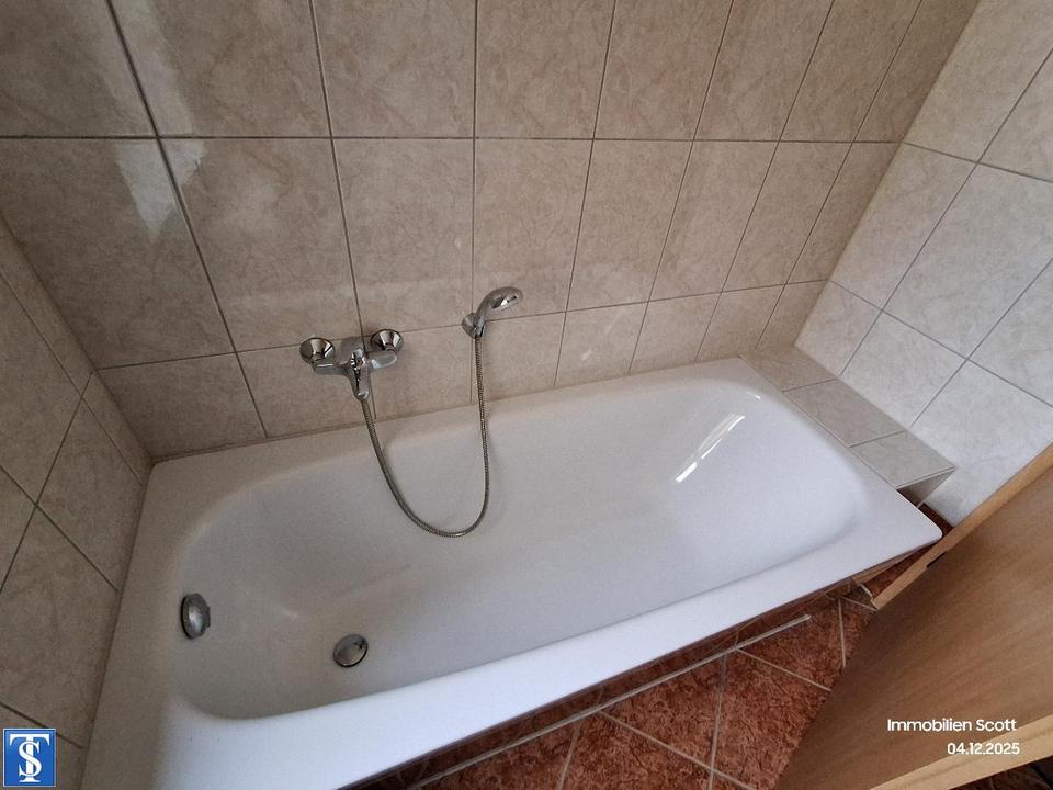 Thumbnail-Single Wohnung teilmöbliert im 2.OG Südvorstadt