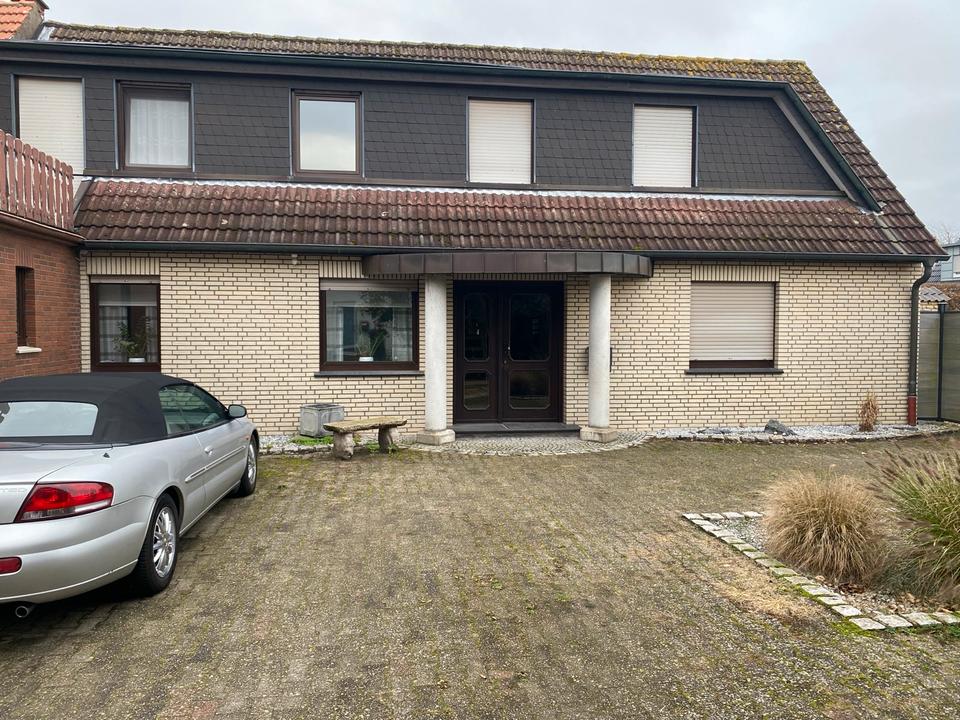 Thumbnail-Großes Haus in Leer zu mieten