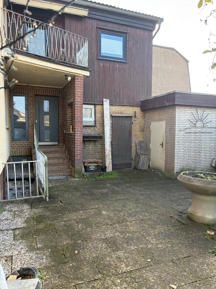 Thumbnail-Charmante Doppelhaushälfte- Ideal für die kleine Familie